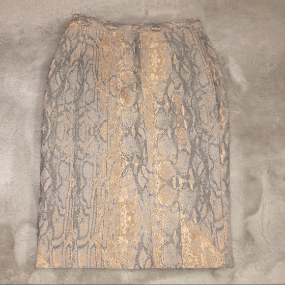 Elie Tahari Skirt Beige & Grey Snake Print Trendy - Picture 1 of 12